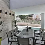 Beautiful Home In Saldun With Sauna Trogir