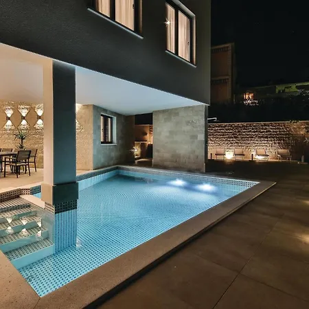 Beautiful Home In Saldun With Sauna Vikendica