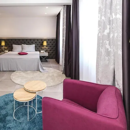 Beautiful Home In Saldun With Sauna Holiday home Trogir