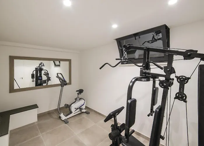 Beautiful In Saldun With Sauna Trogir